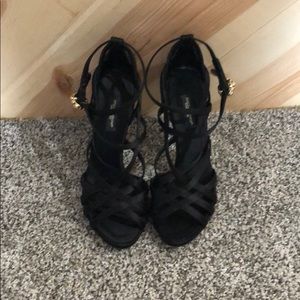 Dolce & Gabbana heels 36